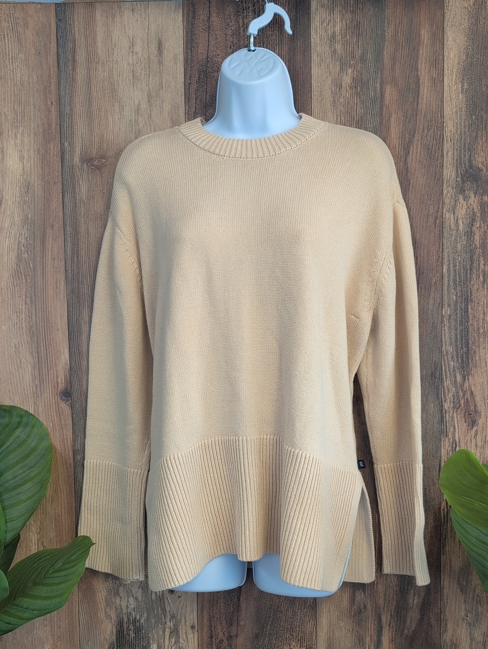 GAP Classic Crewneck Knit Side Slit Sweater L T236